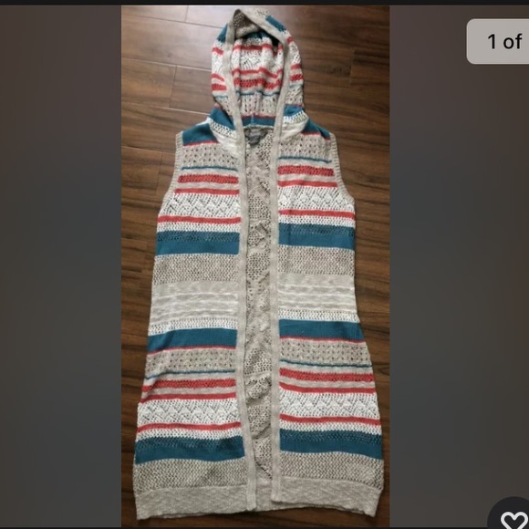 ✨NWOT ~Natural Reflections ~ Long Crochet Hooded Sleeveless Cardigan ~ Ladies M - Picture 1 of 5